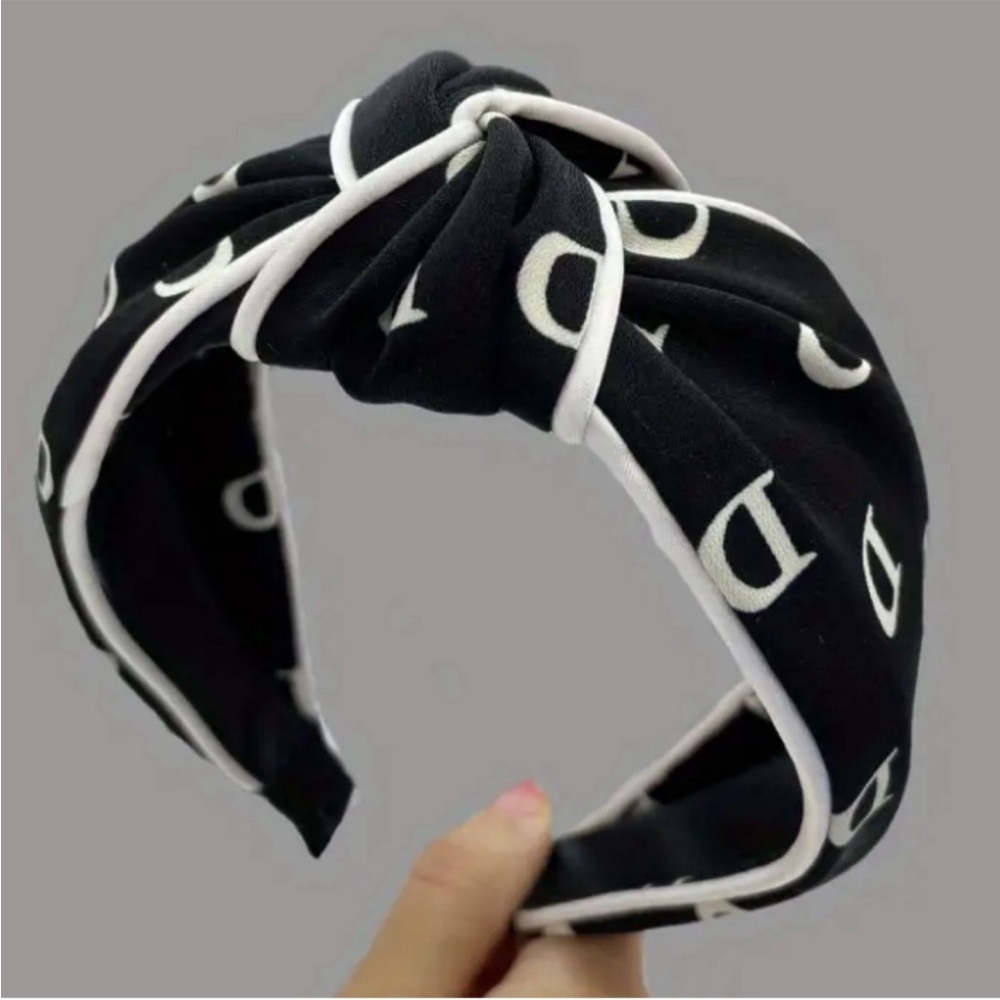 Black and White Knotted Scarf Wrap